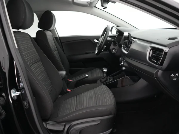 Kia Stonic (2025) — foto 4 van 22