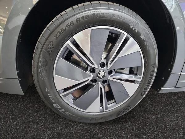 SKODA Enyaq (2026) — foto 16 van 24