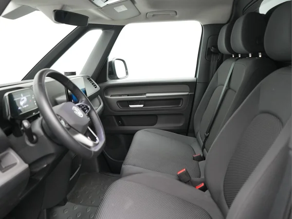 VOLKSWAGEN ID.Buzz (2025) — foto 39 van 44