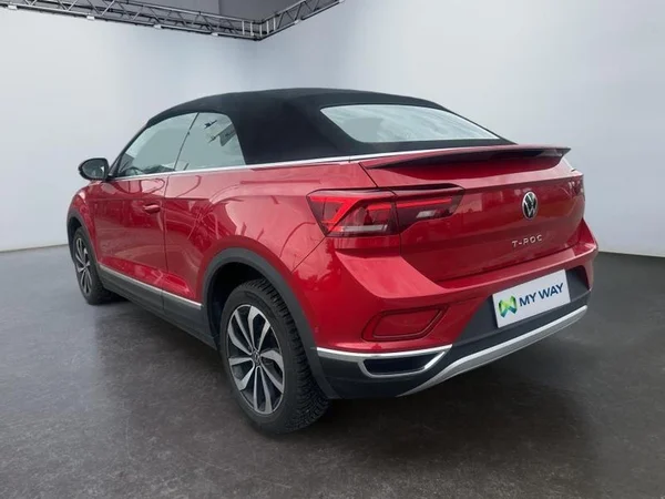 VOLKSWAGEN T-Roc Cabriolet (2023) — foto 27 van 31