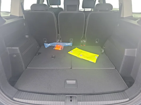 VOLKSWAGEN Touran (2026) — foto 10 van 24