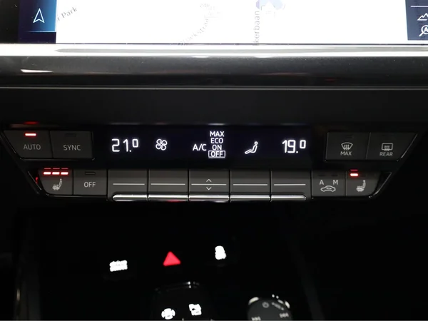 AUDI Q4 e-tron (2024) — foto 11 van 26