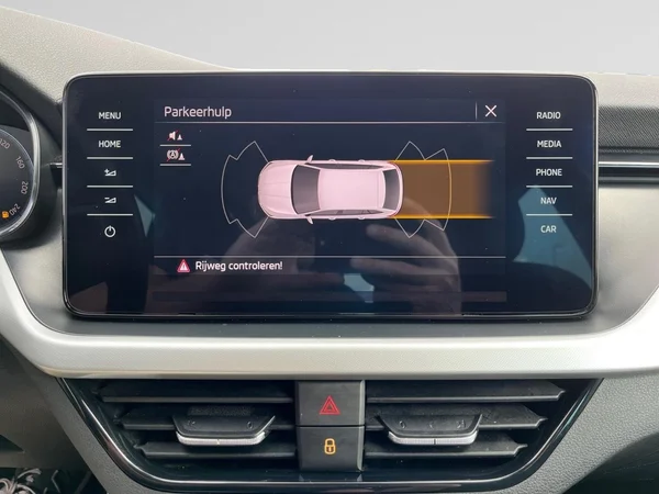 SKODA Scala (2022) — foto 6 van 21