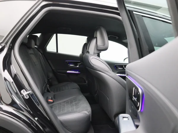 Mercedes-Benz GLC (2025) — foto 40 van 53