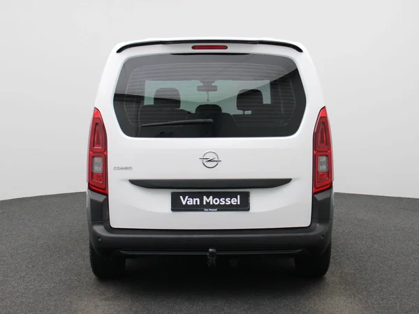 Opel Combo Life (2022) — foto 31 van 35