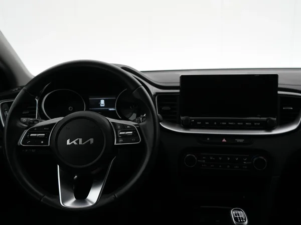 Kia XCeed (2024) — foto 20 van 22