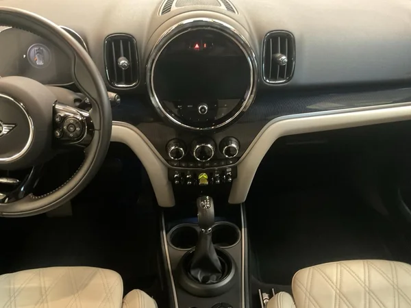 MINI Mini Countryman PHEV (F60 LCI) (2021) — foto 3 van 24