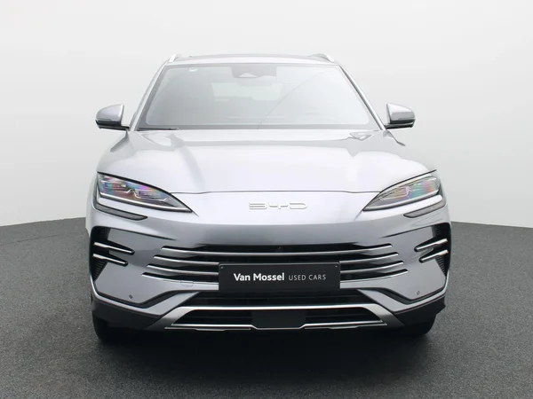 BYD SEAL U (2025) — foto 12 van 33