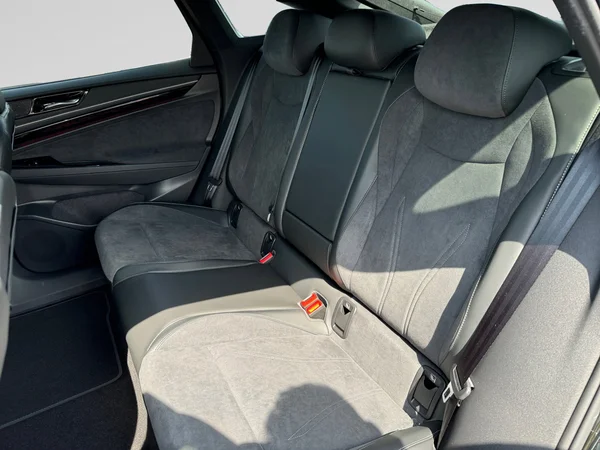 VOLKSWAGEN ID.7 (2026) — foto 4 van 21