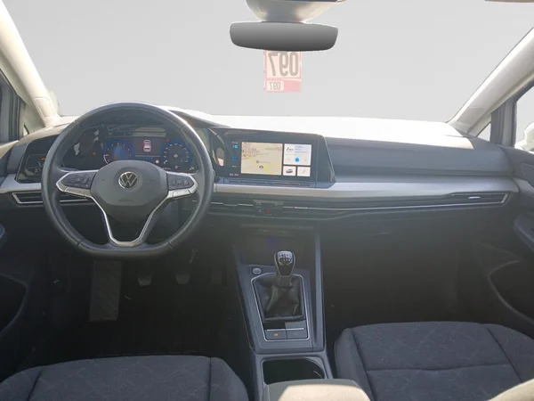 VOLKSWAGEN Golf VIII (2021) — foto 16 van 19