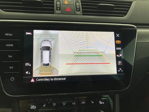SKODA Superb Combi (2023) — foto 6 van 31