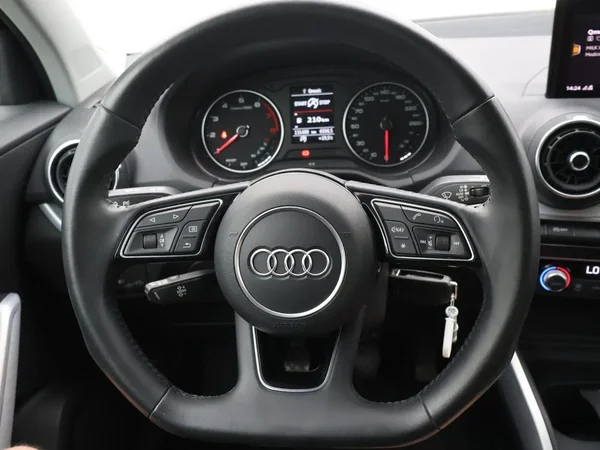 Audi Q2 (2020) — foto 3 van 25
