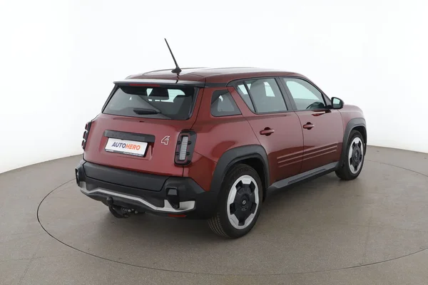 Renault 4 E Tech (2025) — foto 12 van 16