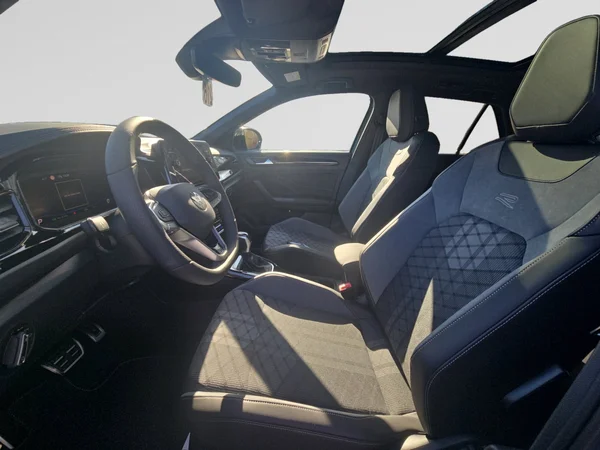 VOLKSWAGEN T-Roc (2026) — foto 24 van 24