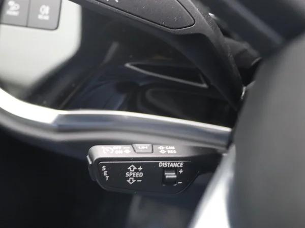 AUDI Q3 Sportback (2021) — foto 2 van 32