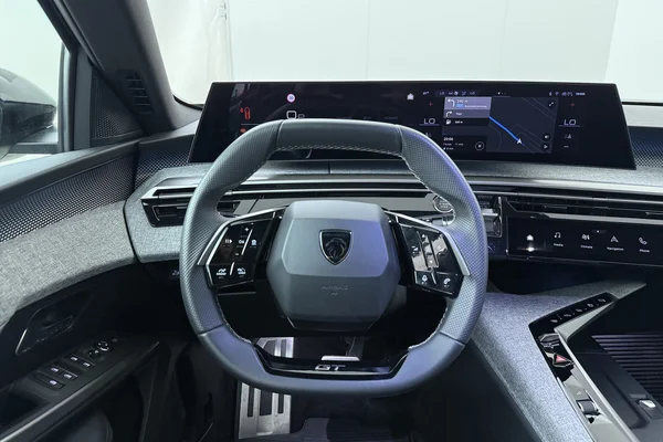Peugeot 3008 (2025) — foto 2 van 15