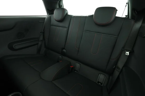 MINI MINI (2024) — foto 5 van 16