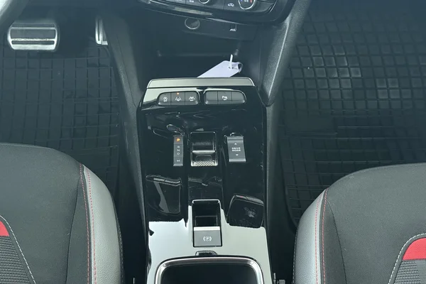 Opel Mokka (2022) — foto 4 van 22