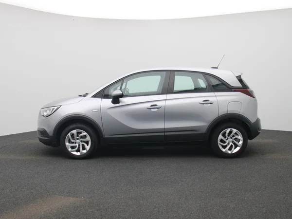 Opel Crossland X (2021) — foto 29 van 33