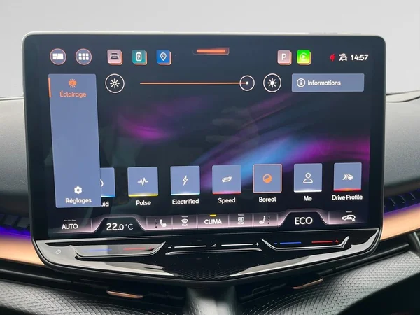 CUPRA Tavascan (2025) — foto 8 van 17