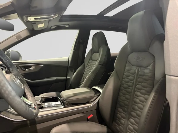 AUDI RS Q8 SUV (2025) — foto 19 van 21