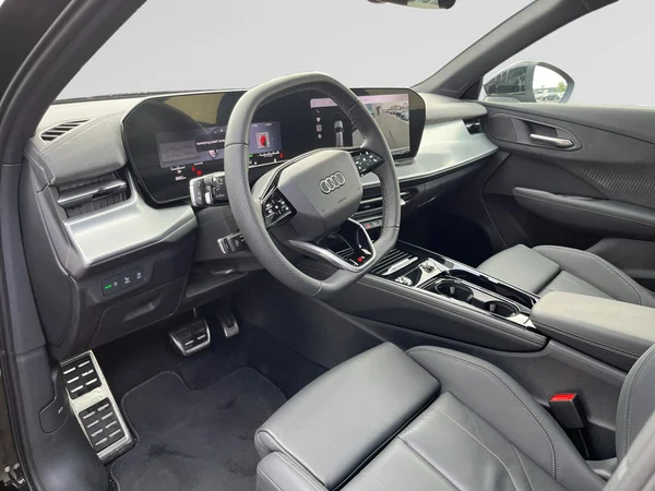 AUDI Q3 SUV (2025) — foto 4 van 23