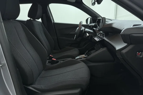 Peugeot 2008 (2025) — foto 14 van 16