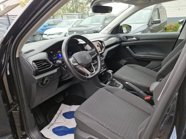 VOLKSWAGEN T-Cross (2024) — foto 23 van 25