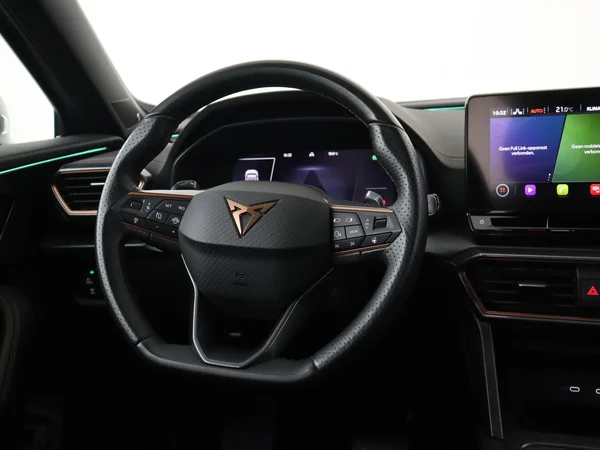 CUPRA Formentor (2023) — foto 13 van 27