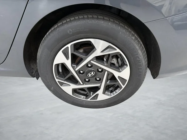 Hyundai i30 (2025) — foto 2 van 20