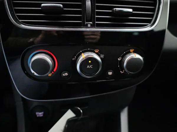 Renault Clio (2020) — foto 10 van 35