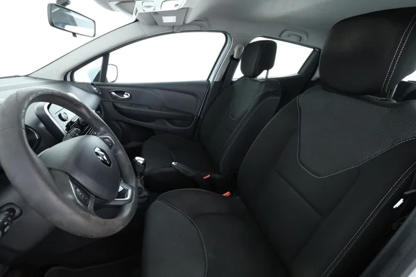 Renault Clio (2018) — foto 16 van 16