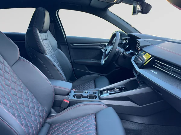 AUDI A3 Sportback (2025) — foto 5 van 24