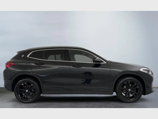 BMW X2 (2021) — foto 19 van 25