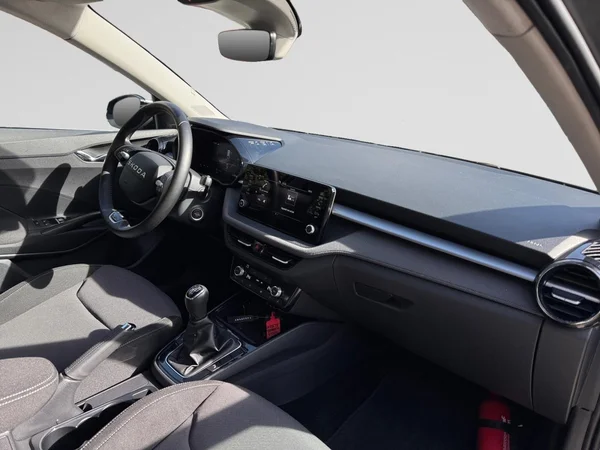 SKODA Fabia (2025) — foto 11 van 15