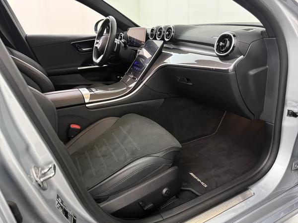 MERCEDES C 300 (2023) — foto 3 van 25