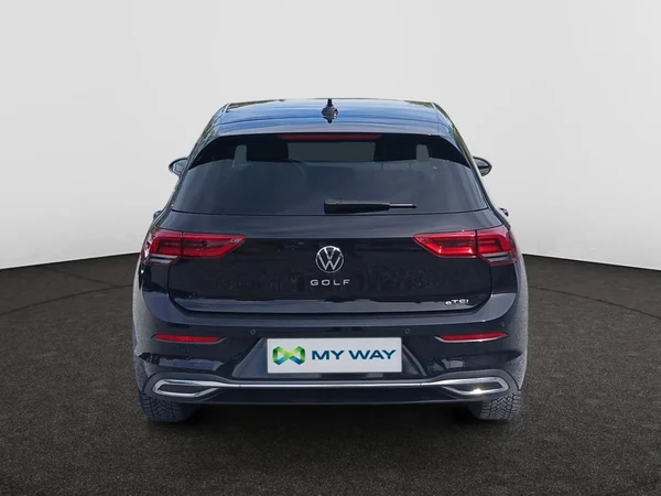 VOLKSWAGEN Golf VIII (2021) — foto 15 van 20