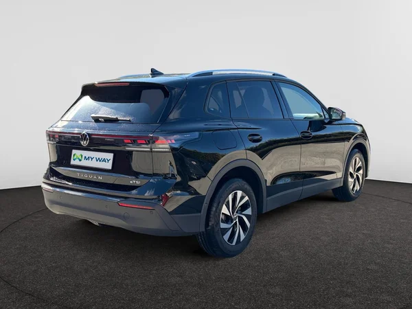 VOLKSWAGEN Tiguan (2026) — foto 17 van 21
