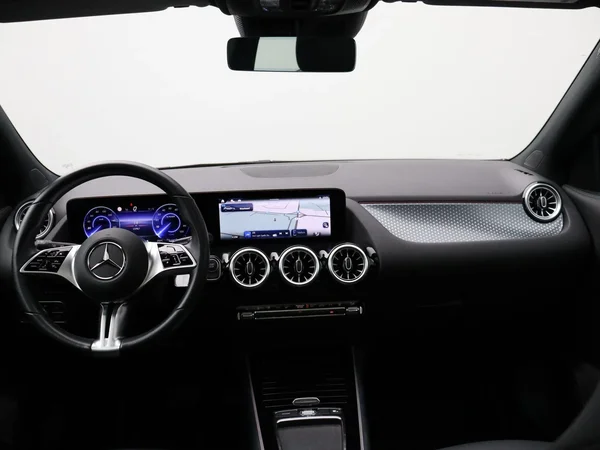 Mercedes-Benz EQA (2025) — foto 19 van 33