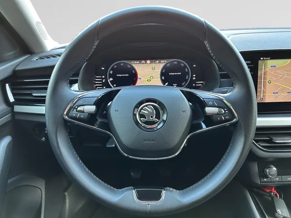 SKODA Scala (2024) — foto 8 van 25