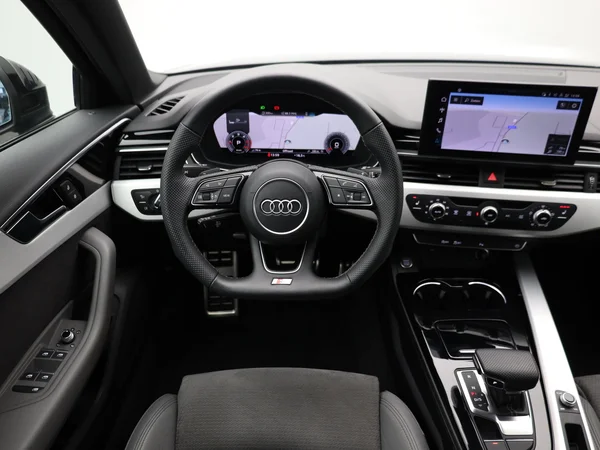 AUDI A4 Avant (2021) — foto 18 van 23