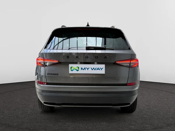 SKODA Kodiaq (2024) — foto 7 van 16
