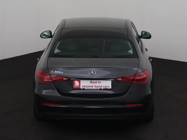 MERCEDES C 300 (2022) — foto 29 van 32