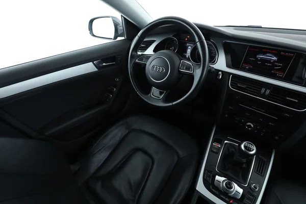 Audi A5 (2015) — foto 4 van 16