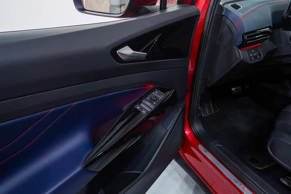Volkswagen ID.4 (2022) — foto 8 van 41