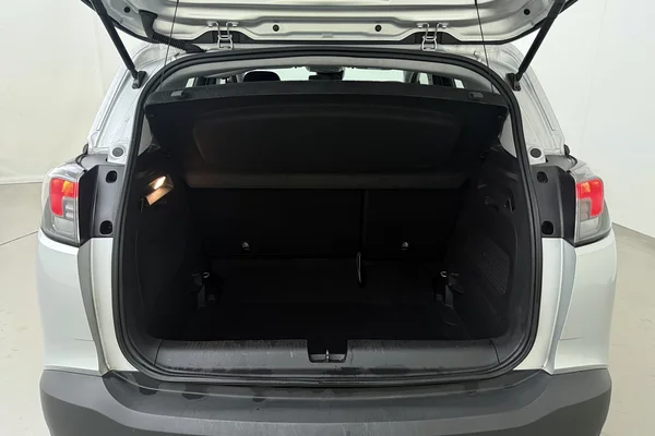Opel Crossland (2022) — foto 14 van 18