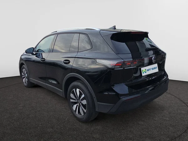 VOLKSWAGEN Tiguan (2026) — foto 18 van 24