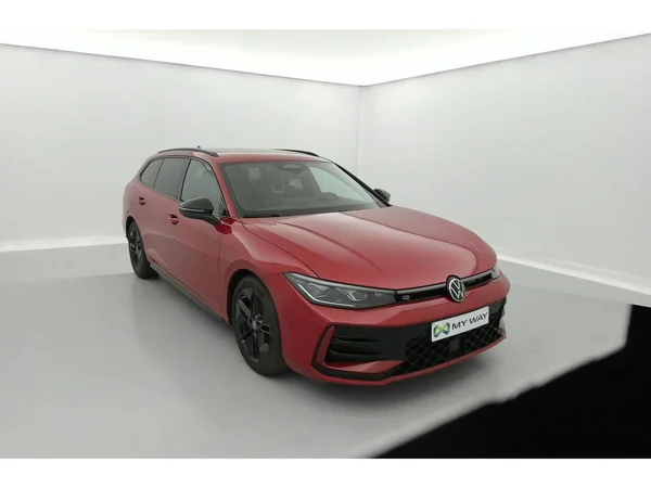 VOLKSWAGEN Passat SW (2024) — foto 23 van 36