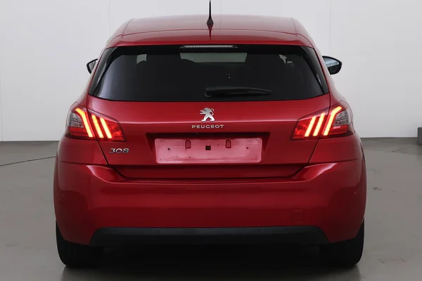 Peugeot 308 (2020) — foto 15 van 20