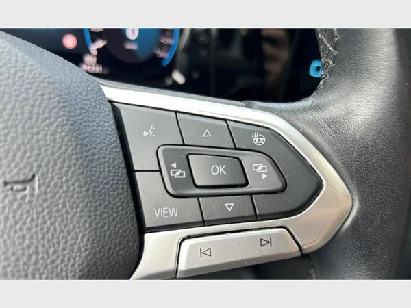 Volkswagen Golf VIII (2023) — foto 21 van 33